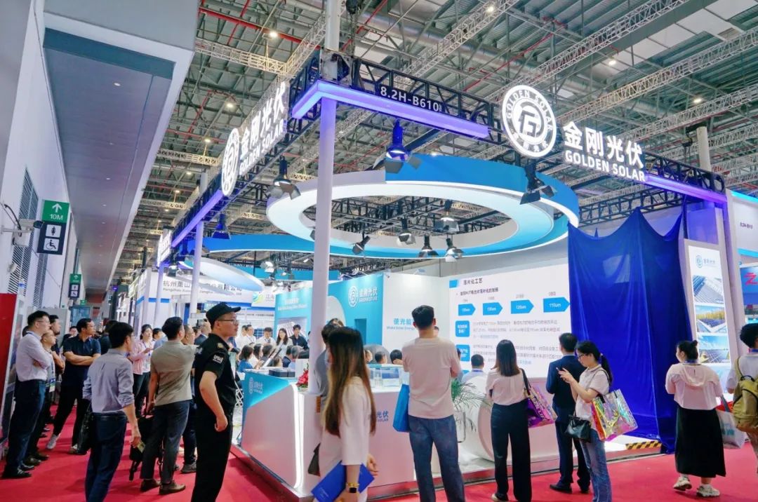 新品、颁证、签约！365电竞光伏闪灼SNEC 2024，开放“N时期”新质出产力